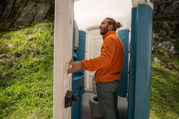 Best Portable restroom trailer rental  in Moscow, PA