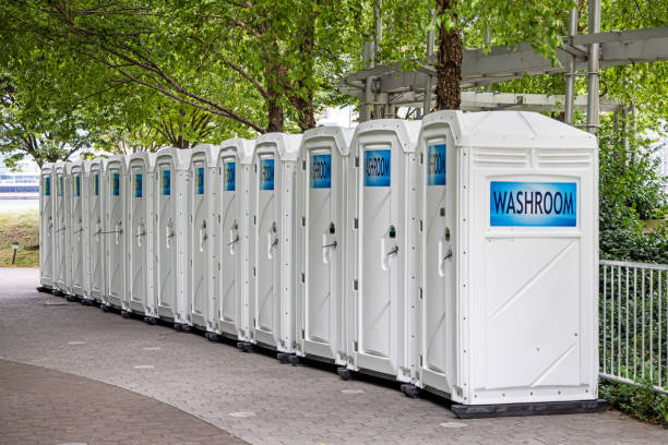 Best Luxury portable toilet rental  in Moscow, PA